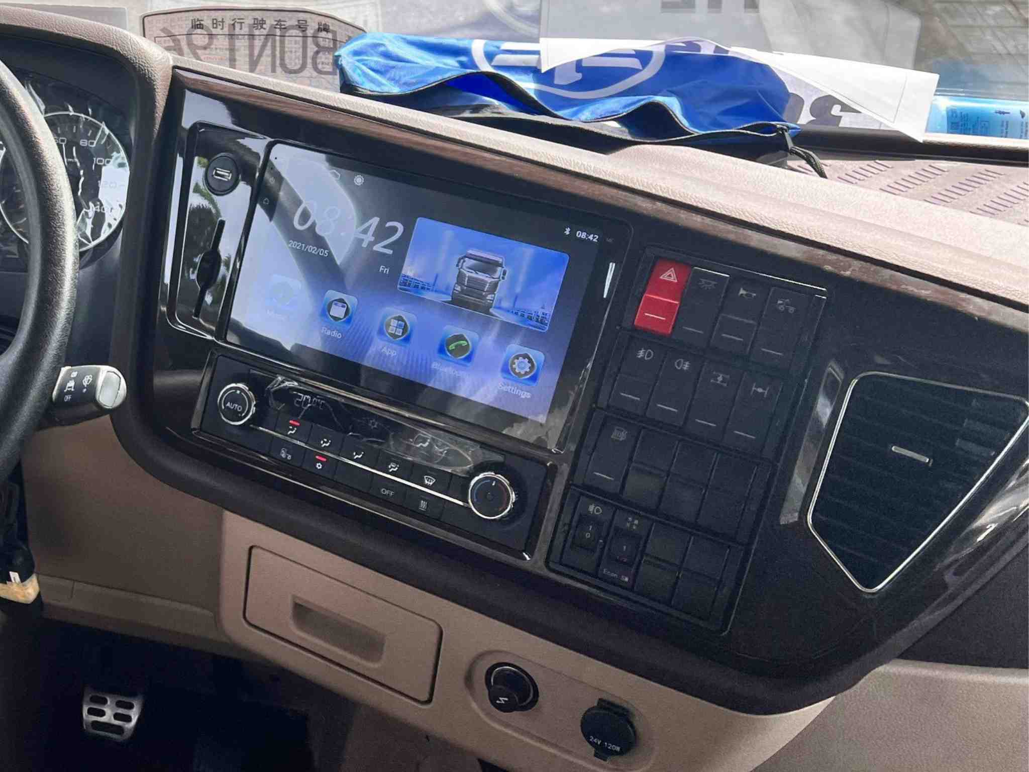 ĐẦU KÉO FAW JH6 – 375HP E5 — ảnh 12