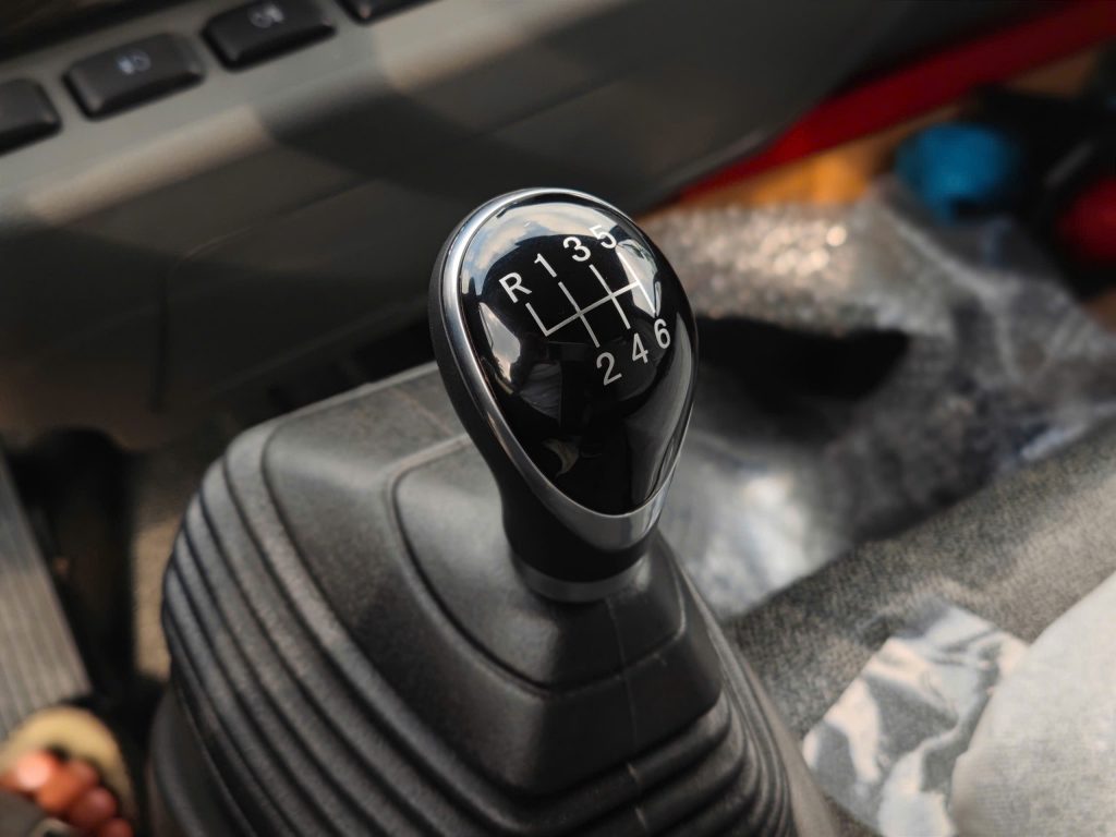 hop-so-xe-tai-faw-tiger-thung-bat