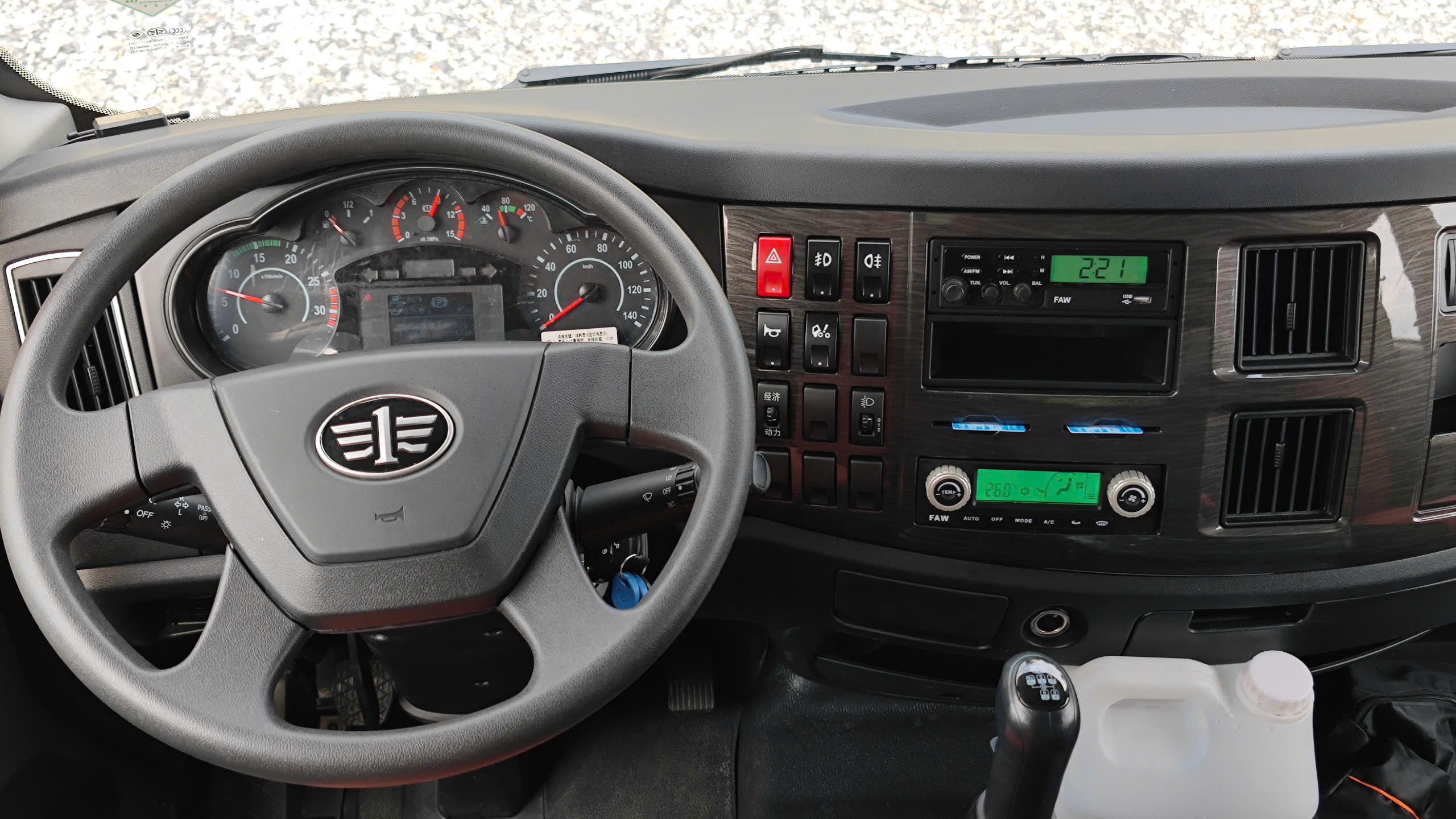 XE TẢI FAW J6L 220HP – THÙNG BẠT — ảnh 9