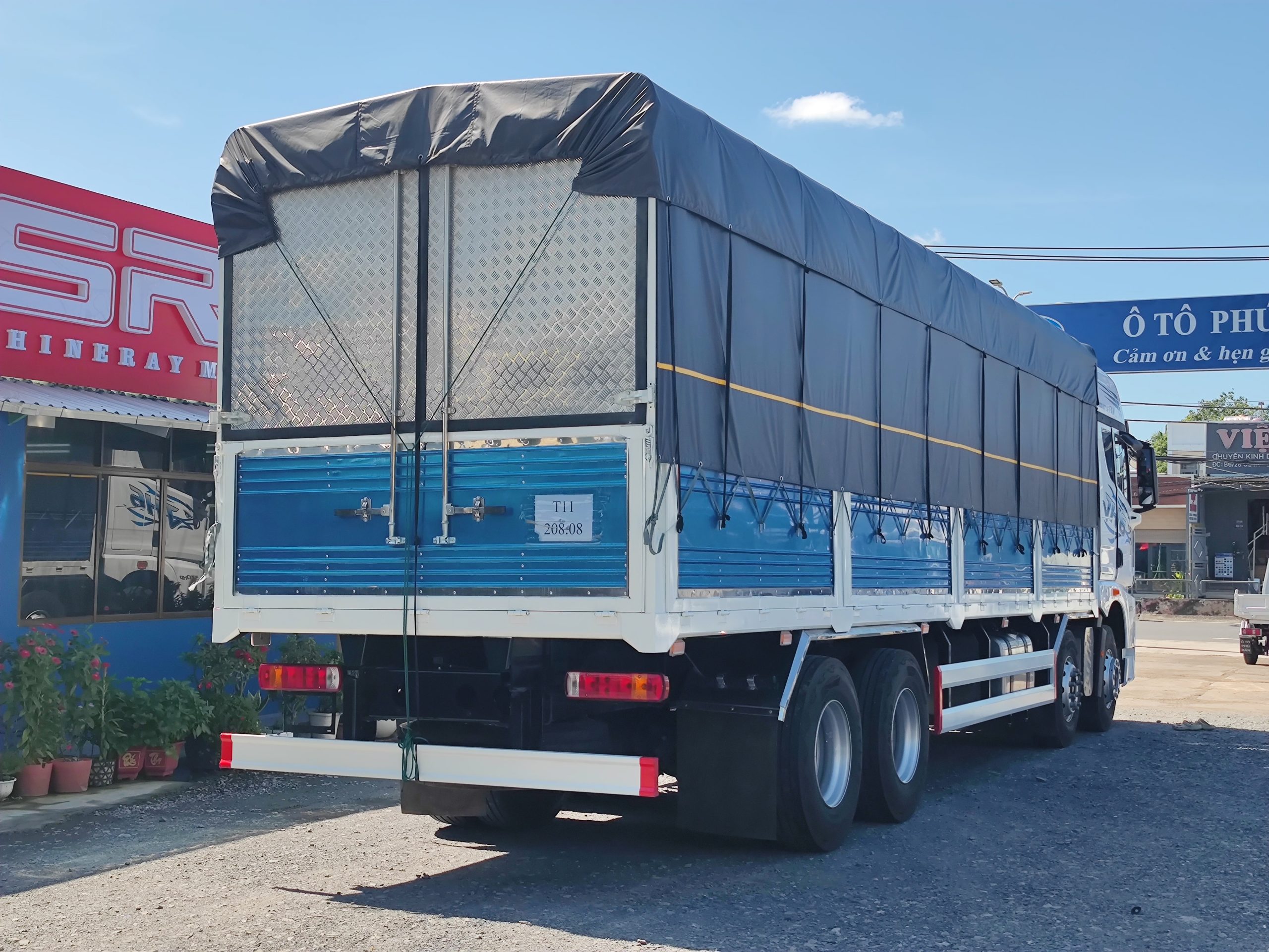 XE TẢI FAW JH6 4 CHÂN NHẬP KHẨU — ảnh 6