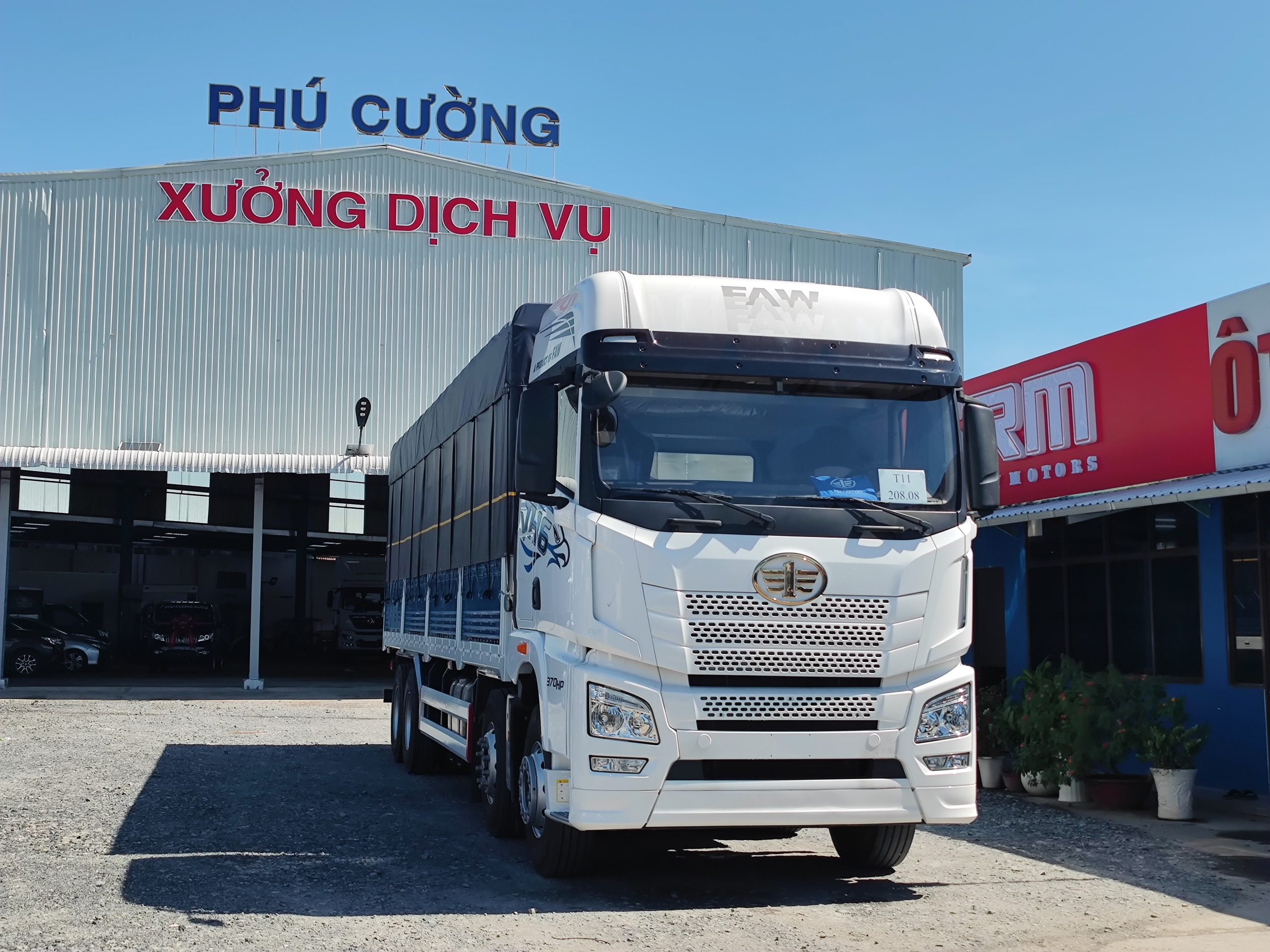 XE TẢI FAW JH6 4 CHÂN NHẬP KHẨU — ảnh 3