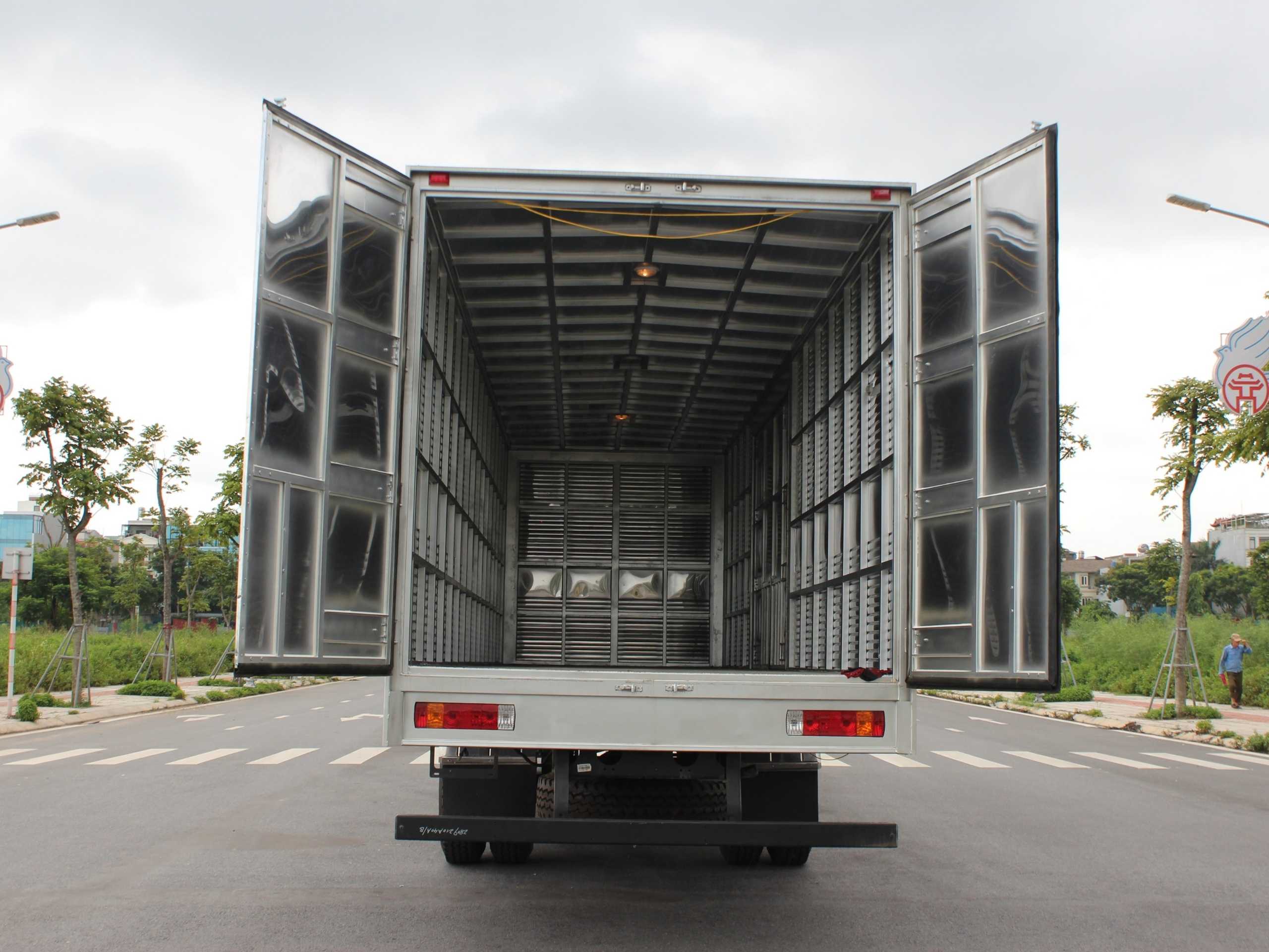 XE TẢI FAW J6L 220HP – THÙNG KÍN INOX — ảnh 4