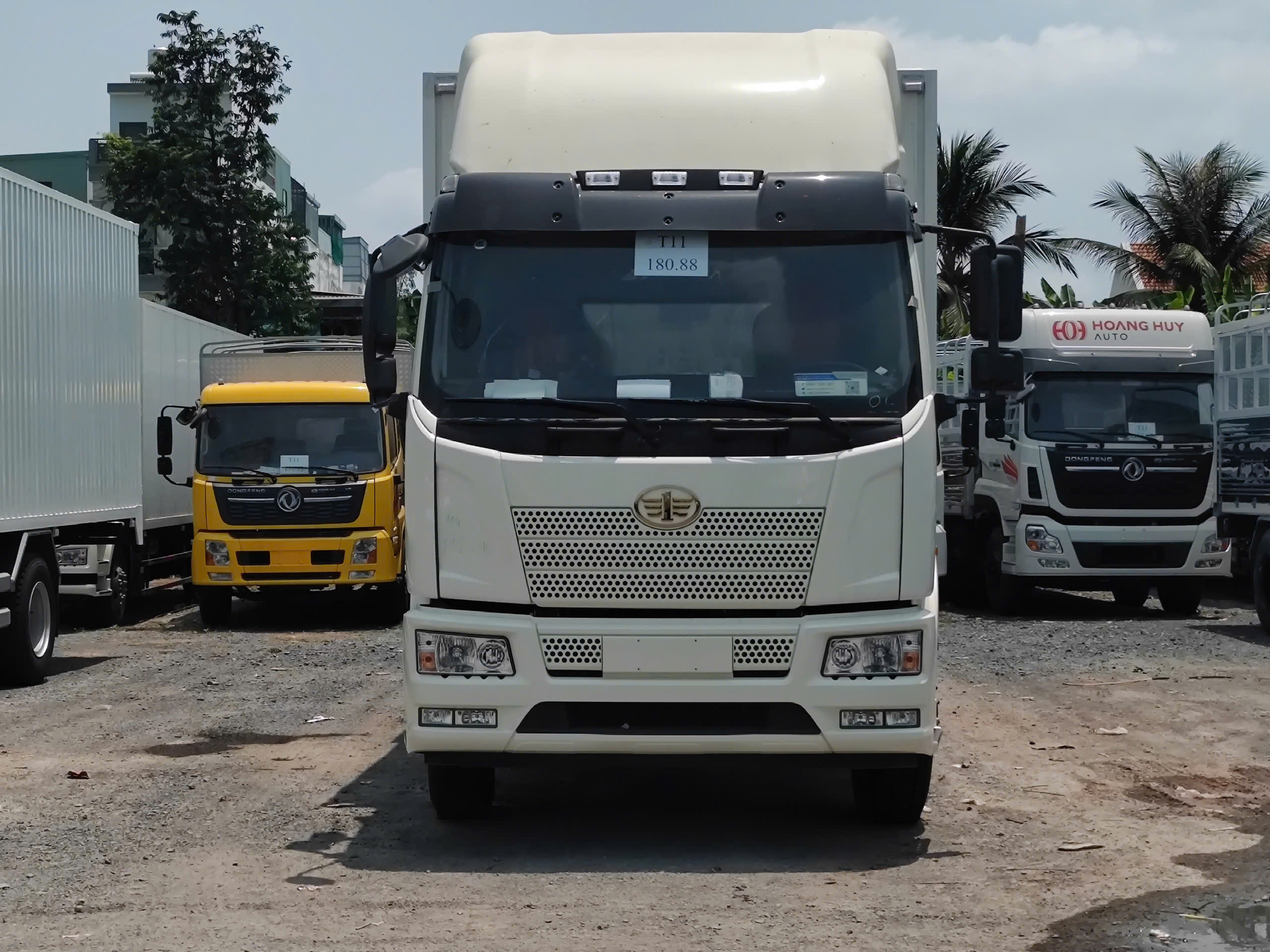 XE TẢI FAW J6L 220HP – THÙNG CONT 9.7M ( 1 CH) — ảnh 4
