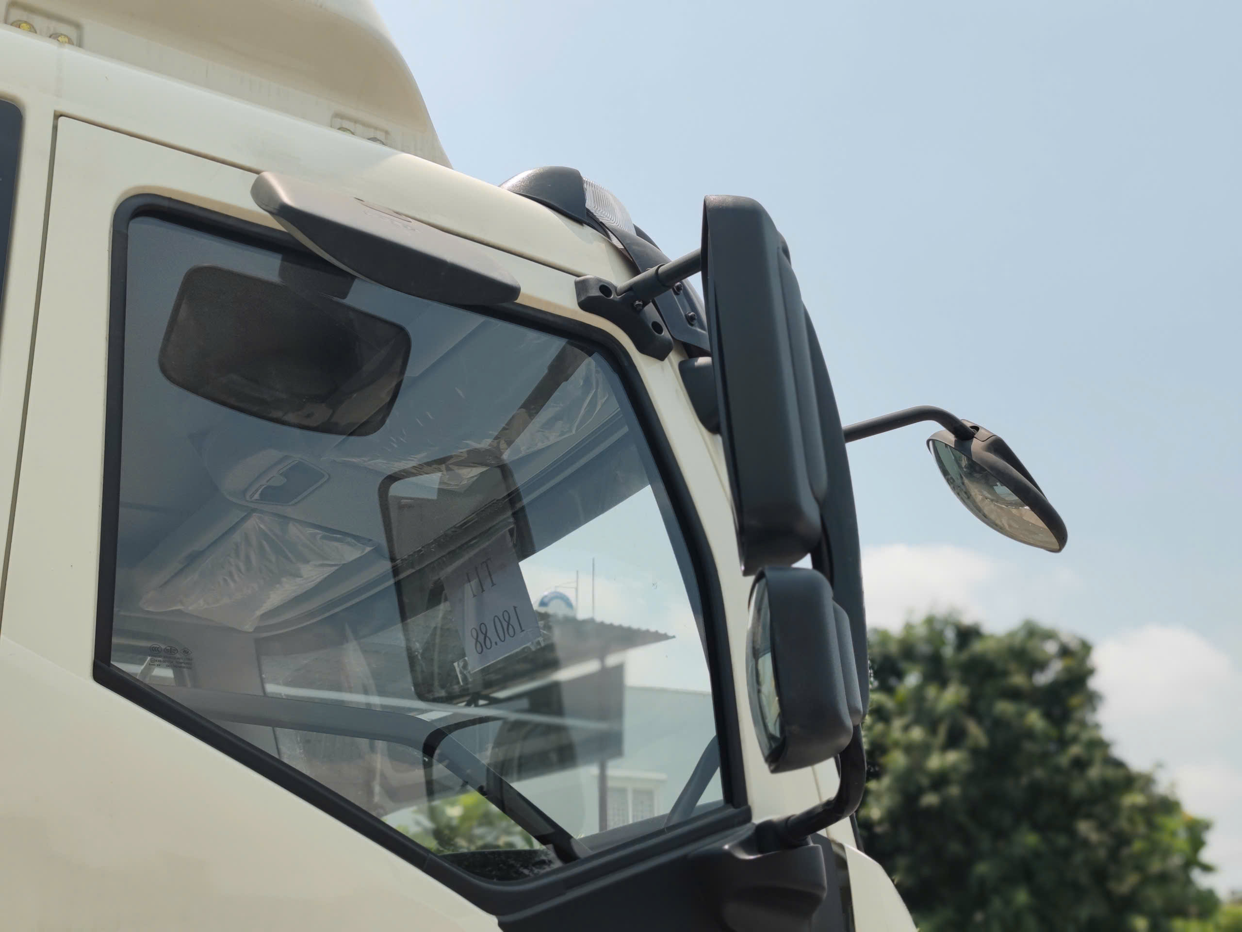 XE TẢI FAW J6L 220HP – THÙNG CONT 9.7M ( 1 CH) — ảnh 5