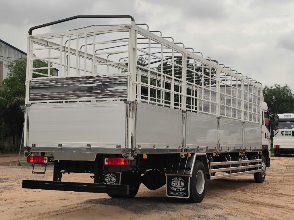 thung-xe-tai-faw-jk6-thung-bat