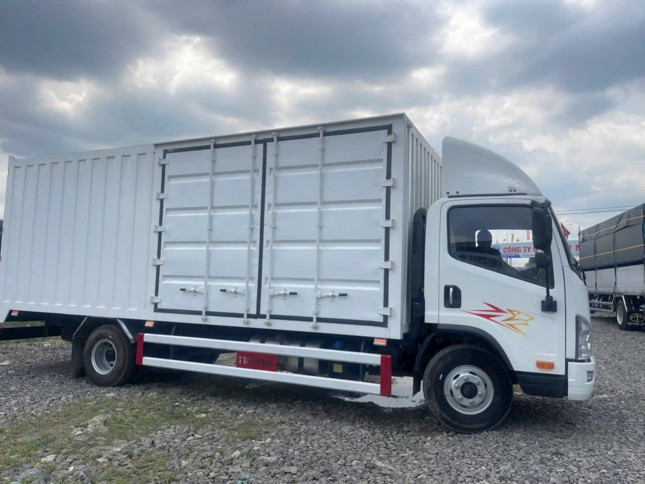 FAW TIGER – THÙNG KÍN CONTAINER — ảnh 3