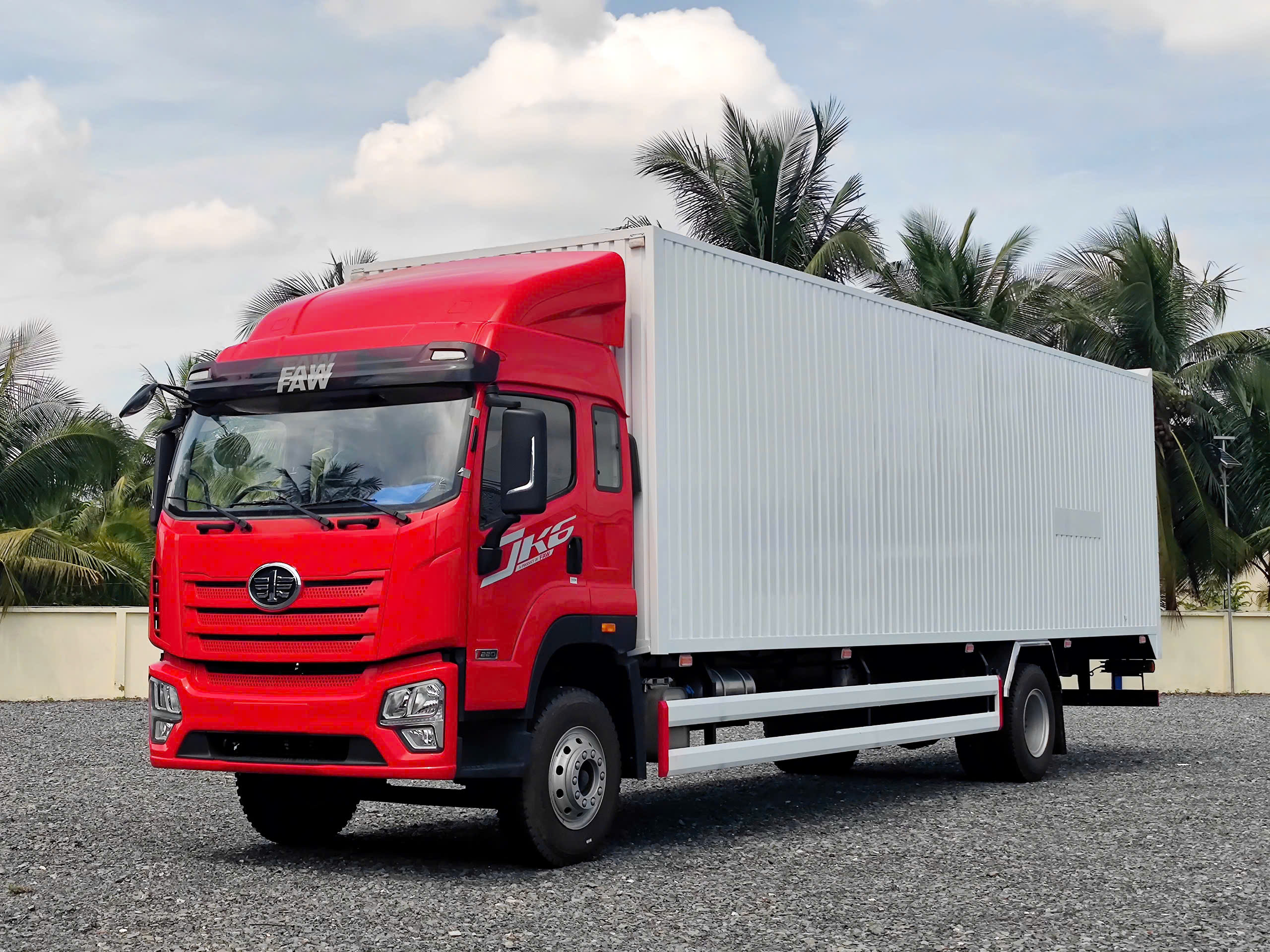 faw-jk6-thung-container-9m9